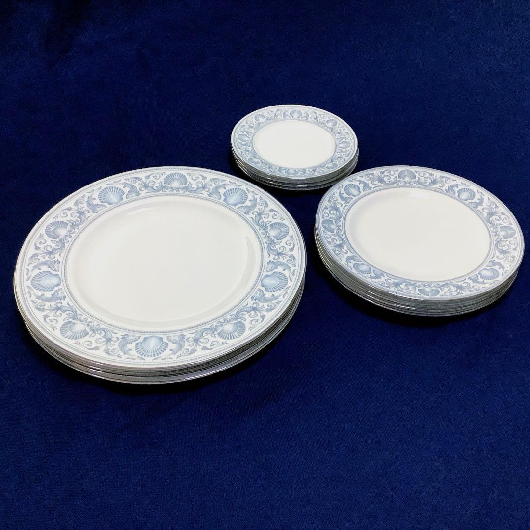 Wedgewood テーブルウェア（ドルフィンWHITEシリーズ一式）