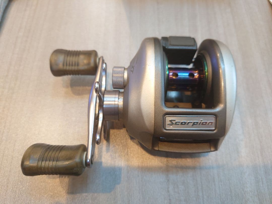 SHIMANO Scorpion nium XT 97ベイトリール