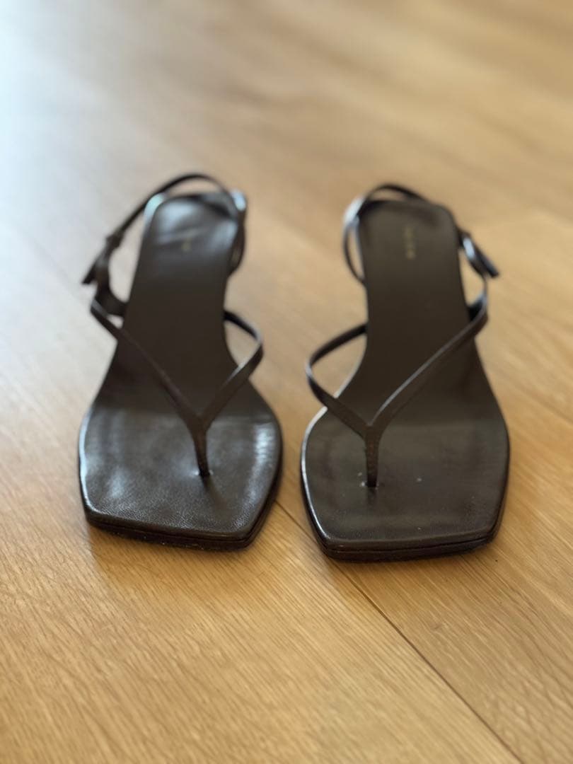 ユ*ナ様 THE ROW Constance Sandals サイズ37