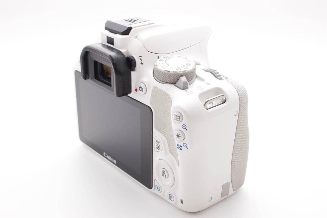 キャノン　EOS Kiss X7 ホワイト　最軽量　美品　100D スマホ転送