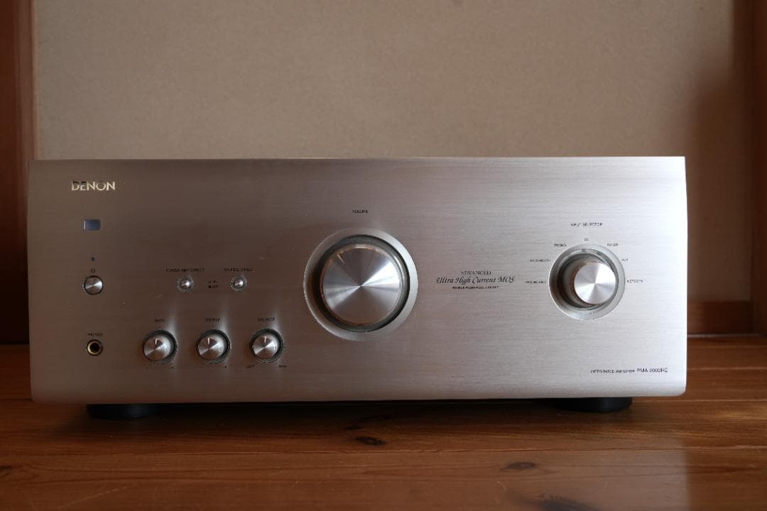 プリメインアンプ　DENON PMA-2000RE