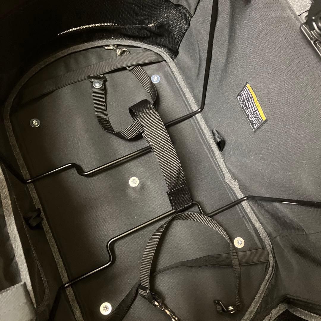 3 Combi コムペット ミリクランアルファ　ペットカート 30kg 多頭