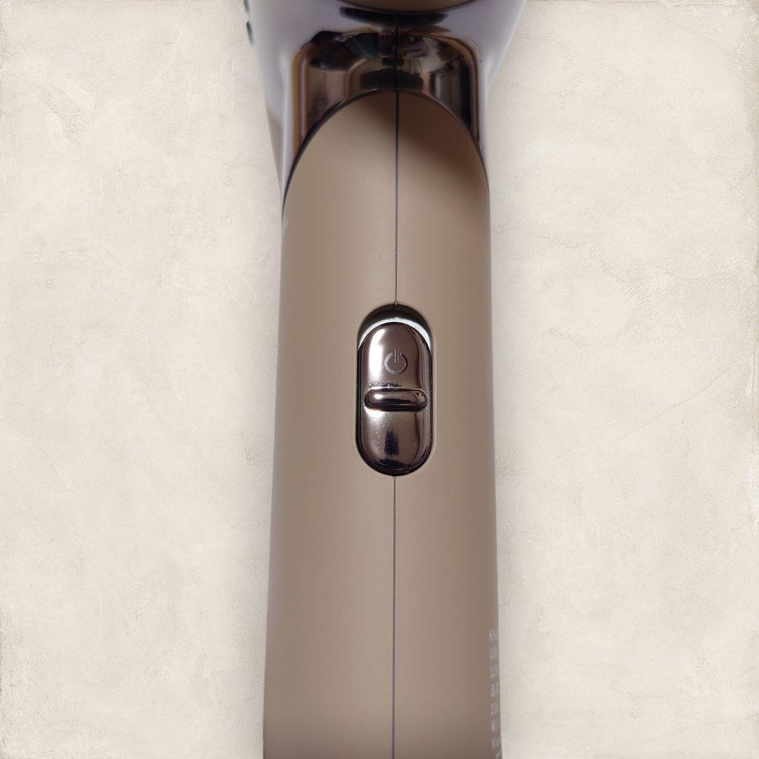 ✨極美品✨ KH302 KINUJO ドライヤー モカ 絹女