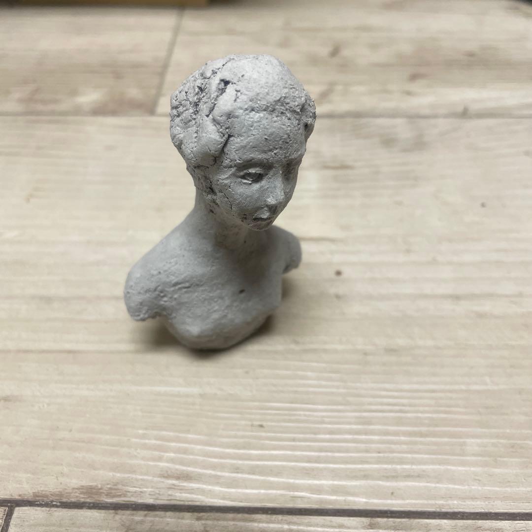 八窪章吾　オブジェ　婦人　トルソ