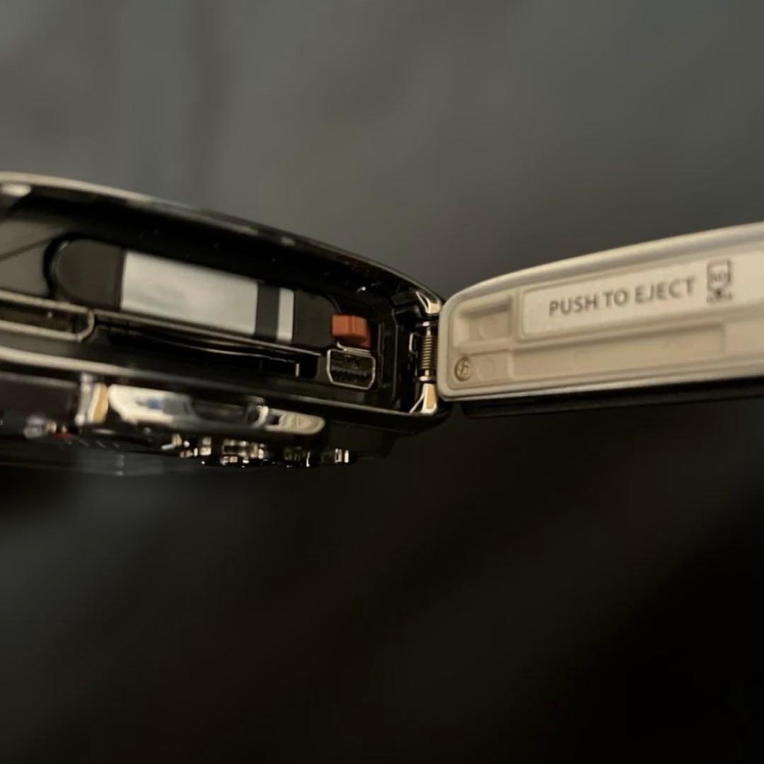 オリンパス　Tough　6020 防水　デジタルカメラ　グリーン　中古品