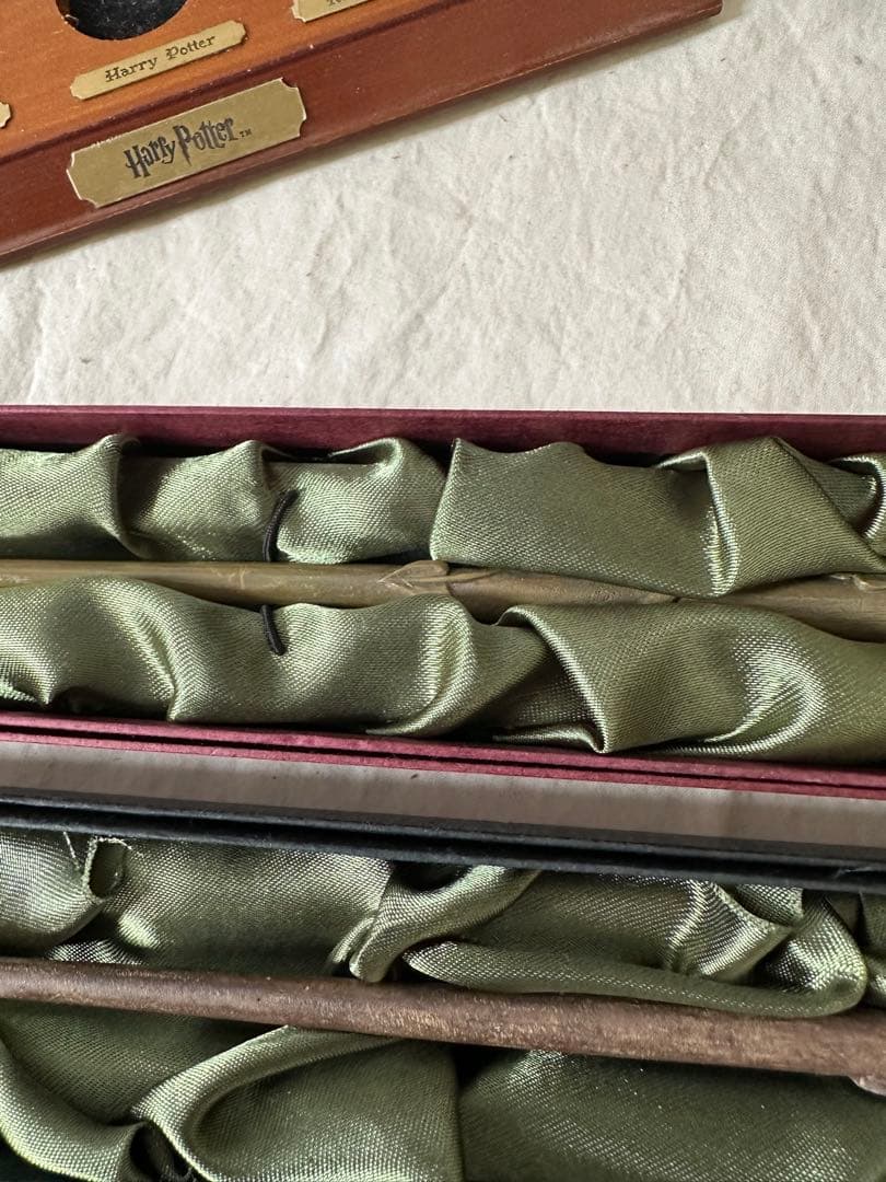 【希少】ハリーポッター 杖 3本セット スタンド付 ロン・ウィーズリー