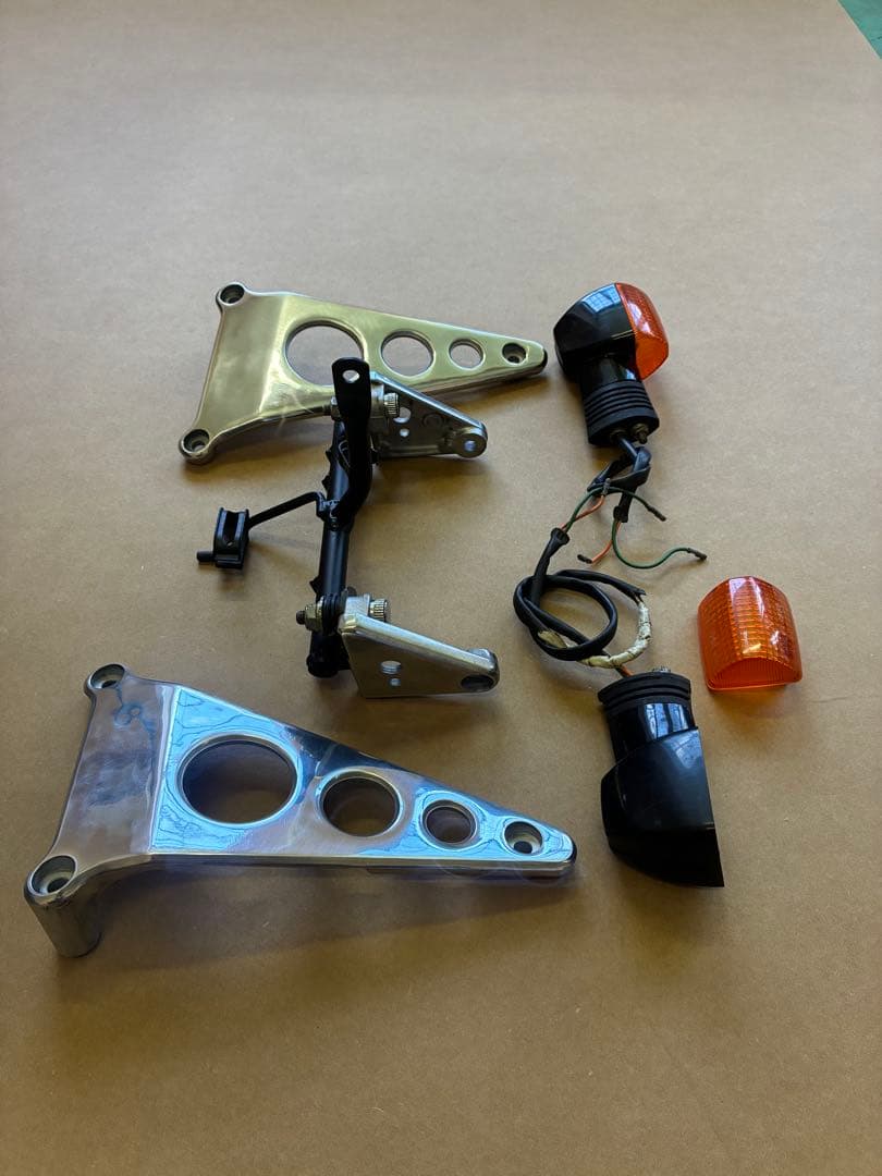 送料込み　CBR400F 1型　ライトステー　ウィンカー　純正　当時物