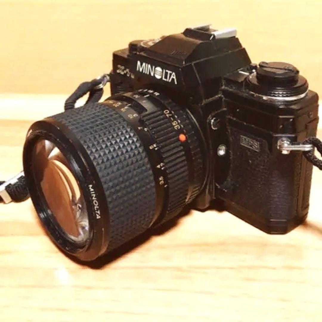 ミノルタ　X-700 アナログ一眼レフカメラ
