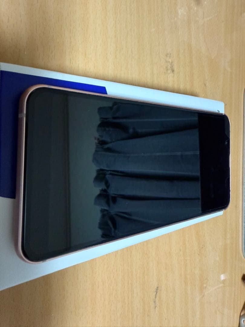 新品未使用　AQUOS SHV48 本体 ローズゴールド