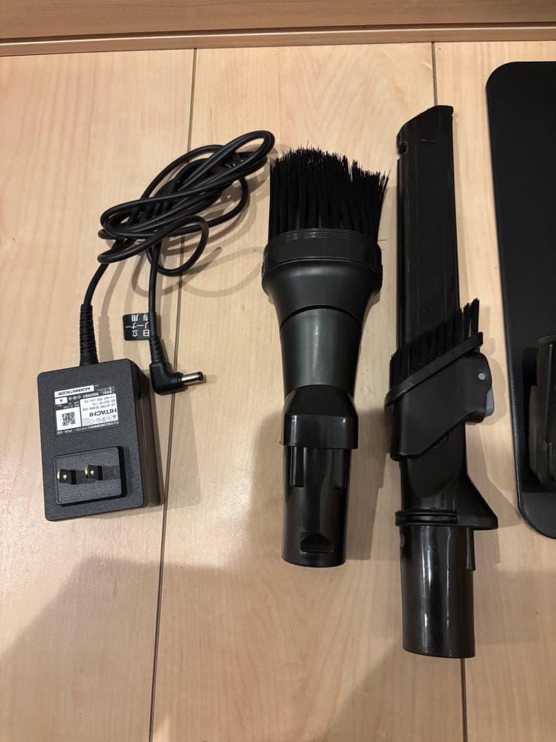 HITACHI コードレス掃除機　PV-BHL5000J BT新品同様　緑LED