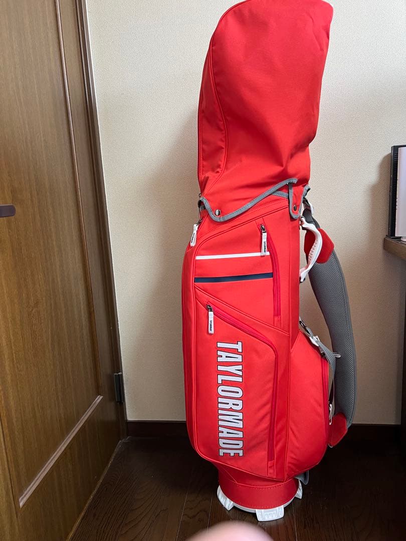 TAYLORMADE レッド キャディバッグ