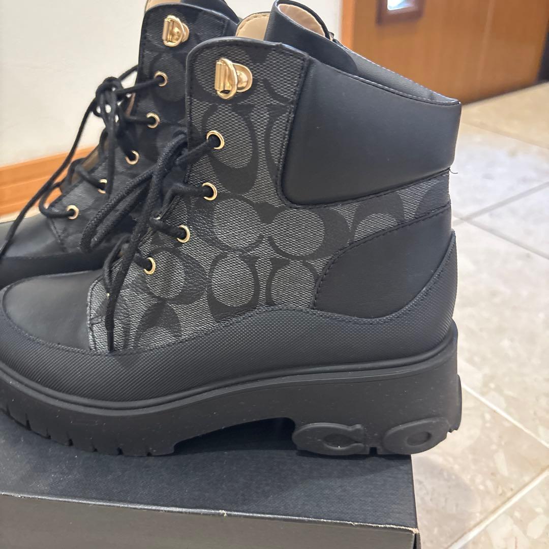 コーチ　Coach ブラック ハイカットブーツ