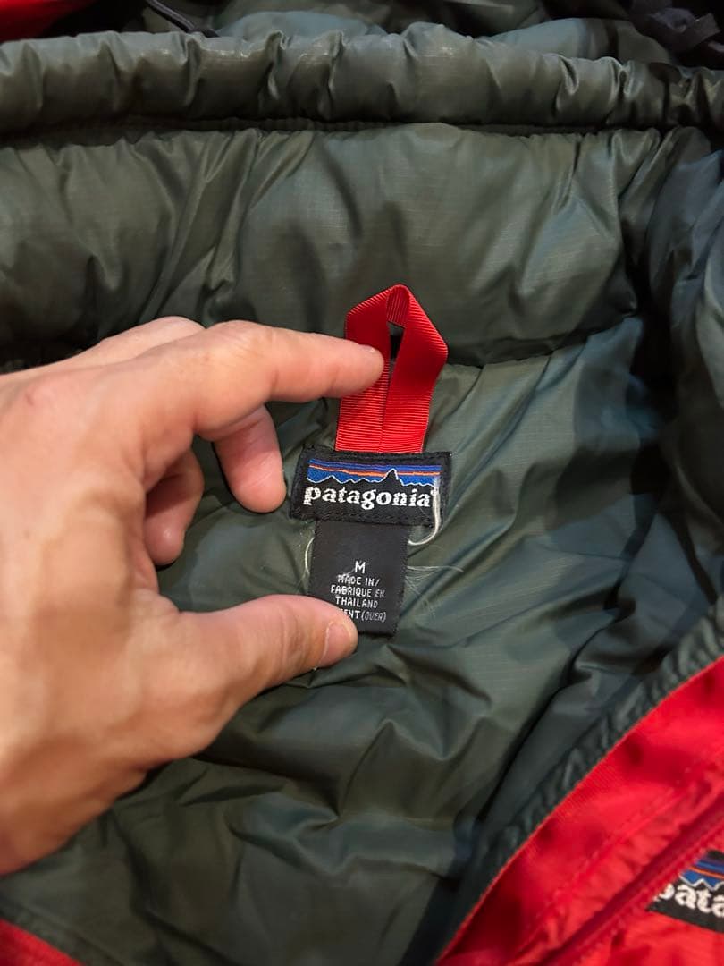SALE‼️パタゴニア パフボール　フード付きダウンジャケット