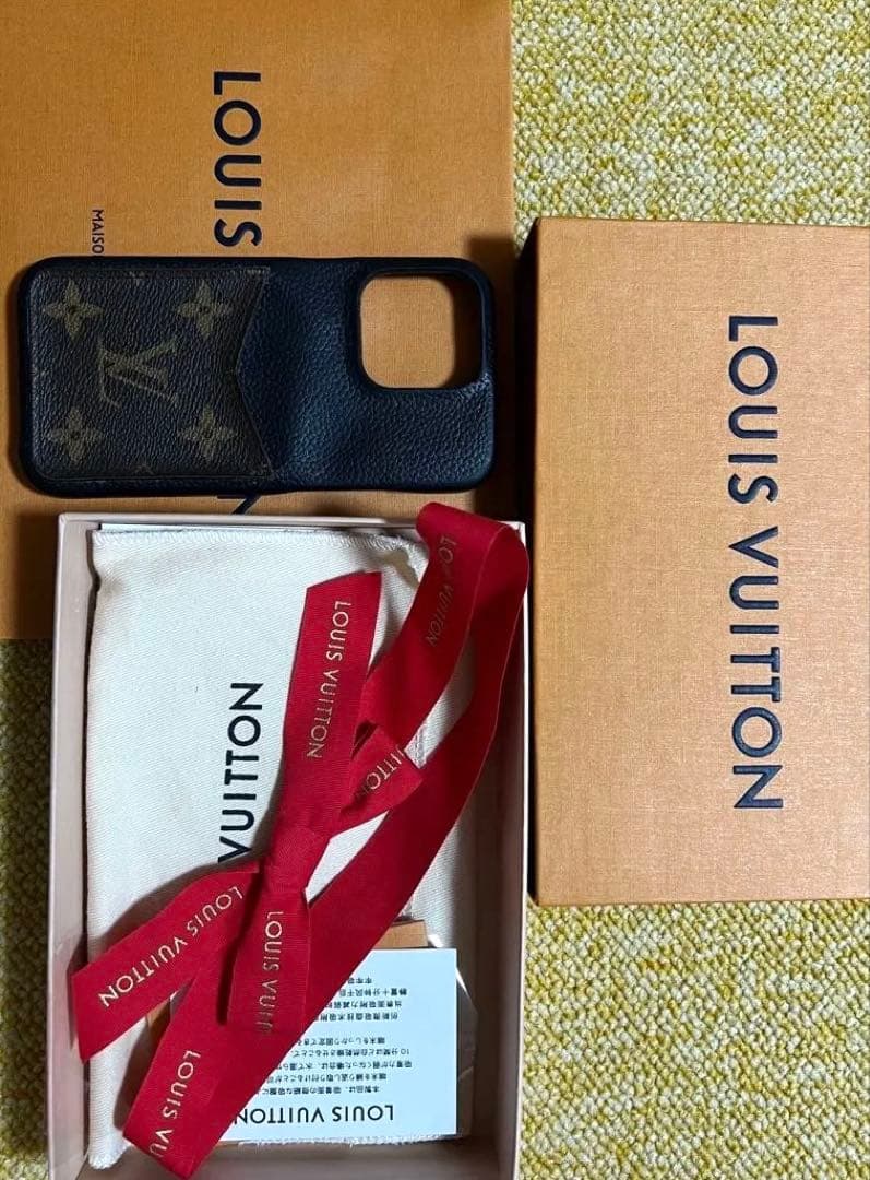 LOUIS VUITTON iPhone 13 Pro ケース