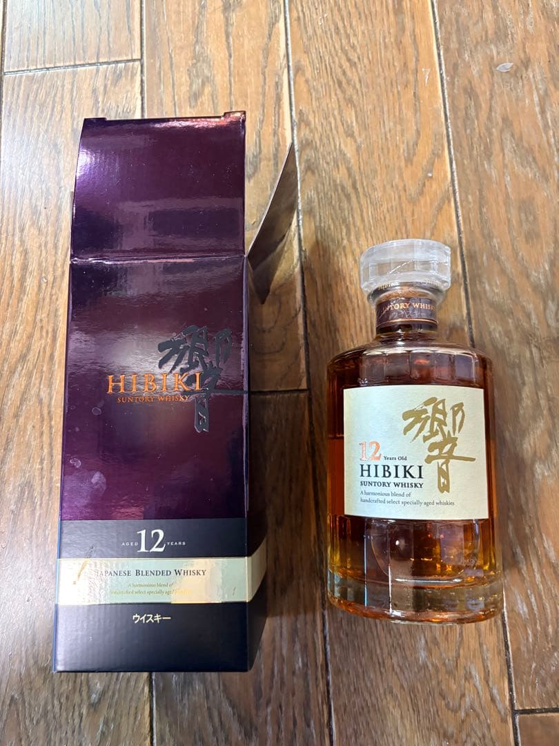 HIBIKI 12年 サントリーウイスキー 700ml