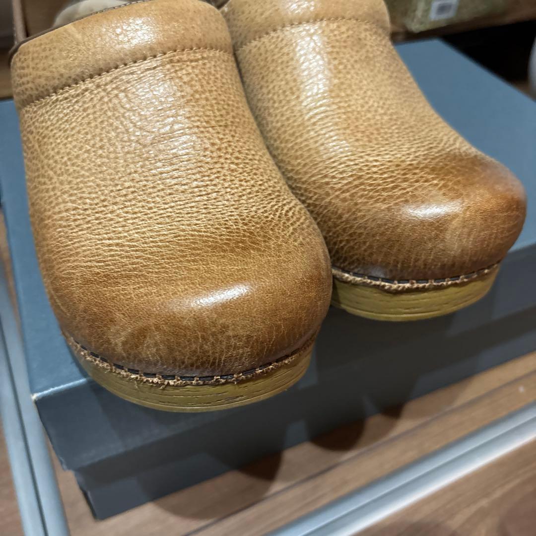 ダンスコ　プロフェッショナル　ハニー　サイズ40