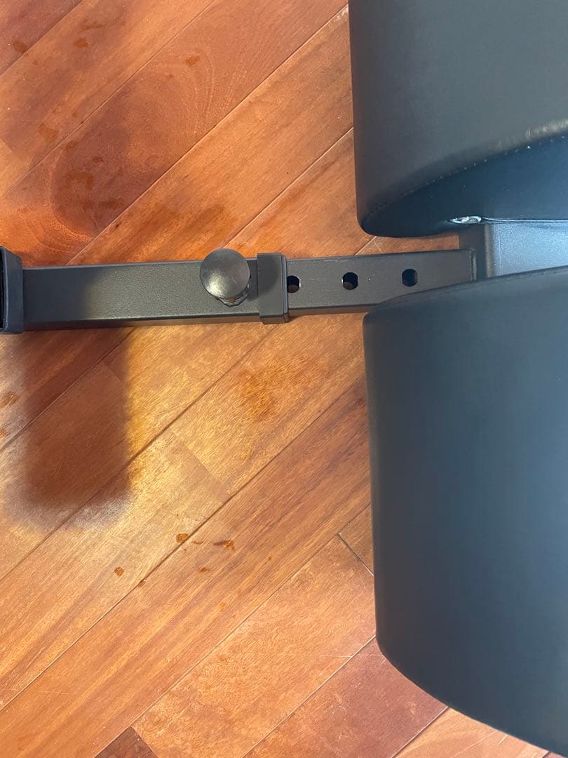 トレーニング機器　グルートハムディベロッパー　ユーズド　後ろ半分