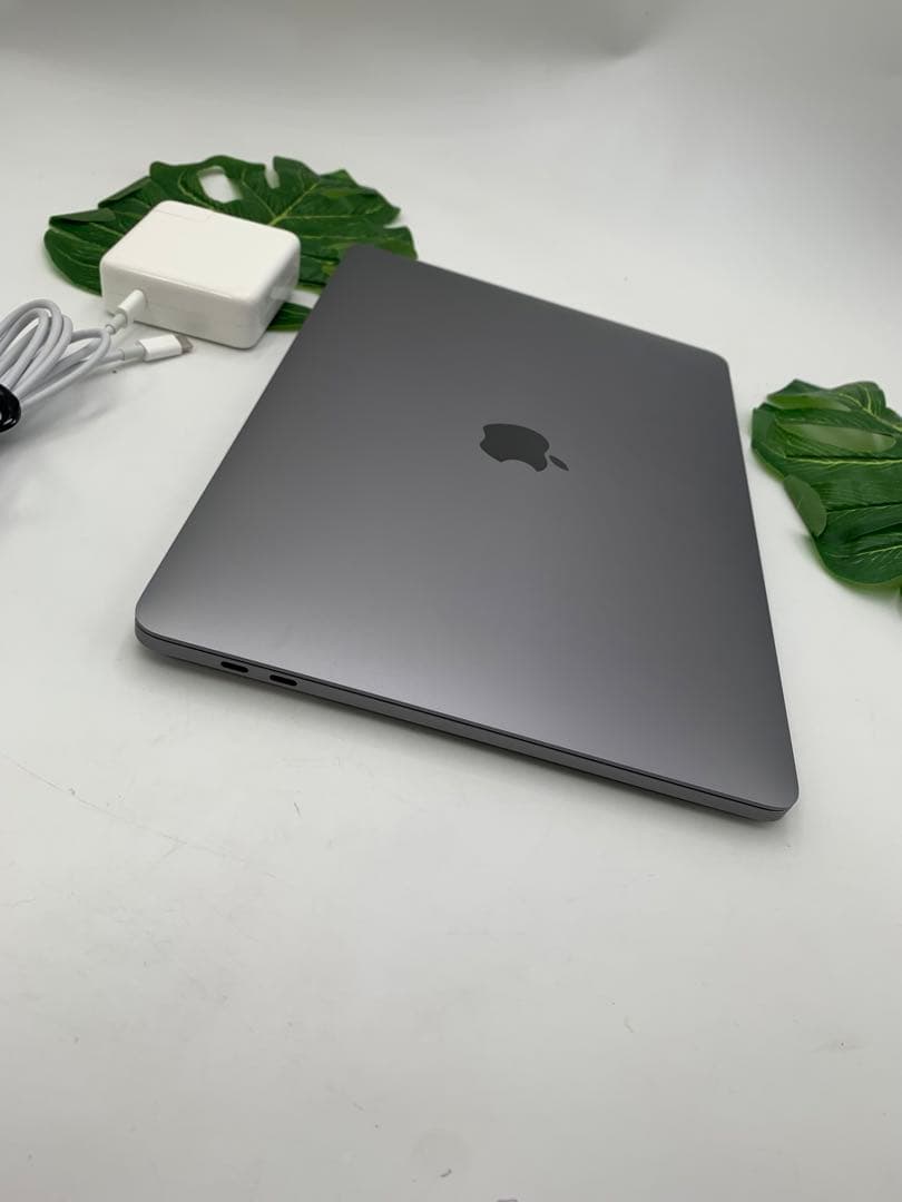 MacBook本体 Apple MacBook Pro A2251 2020 [core i7