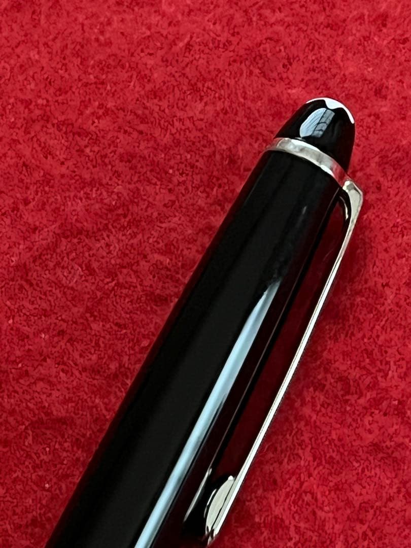 モンブランボールペン マイスターシュテュックpixプラチナP164‼️艶やかです‼️
