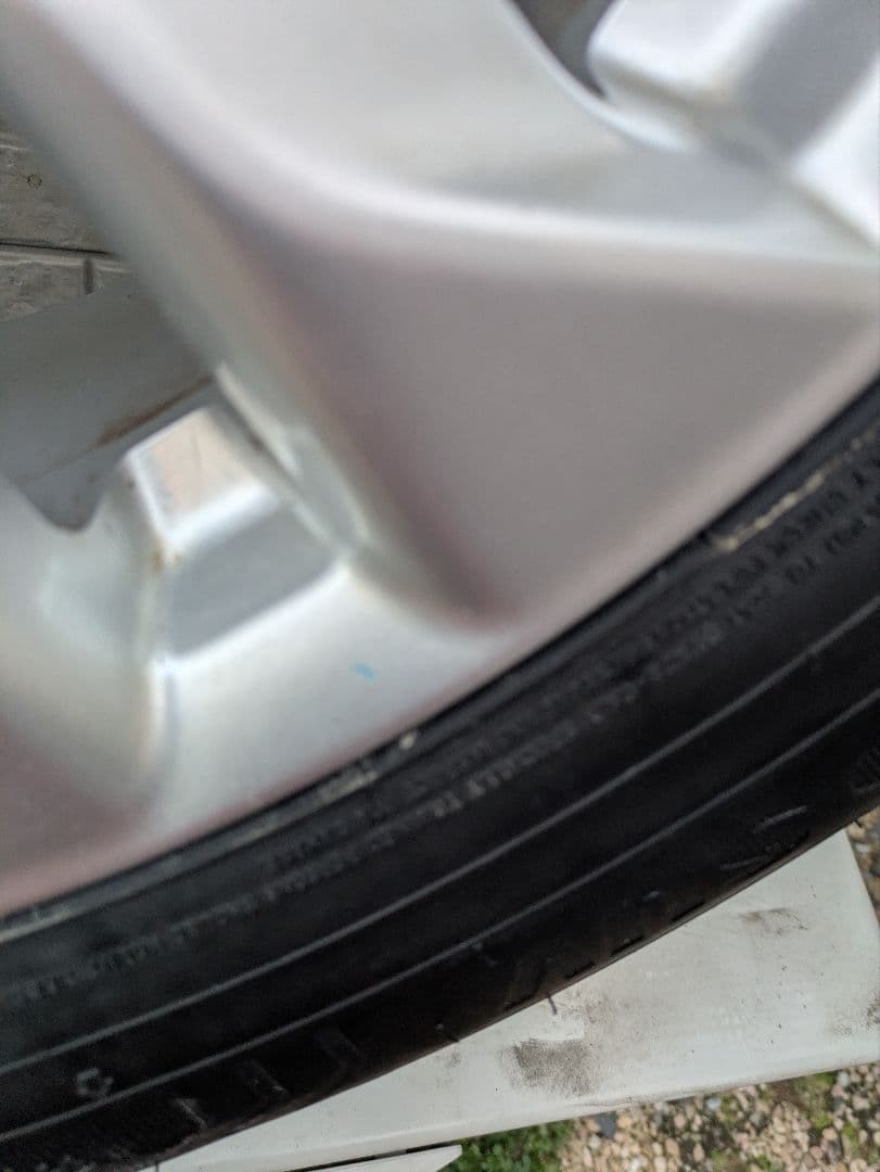 バリ溝　引き取り限定エクストレイルT32純正ホイール　225/65R17