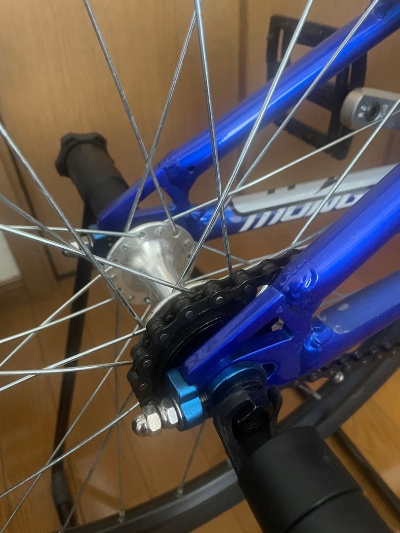 mon BMXバイク 青