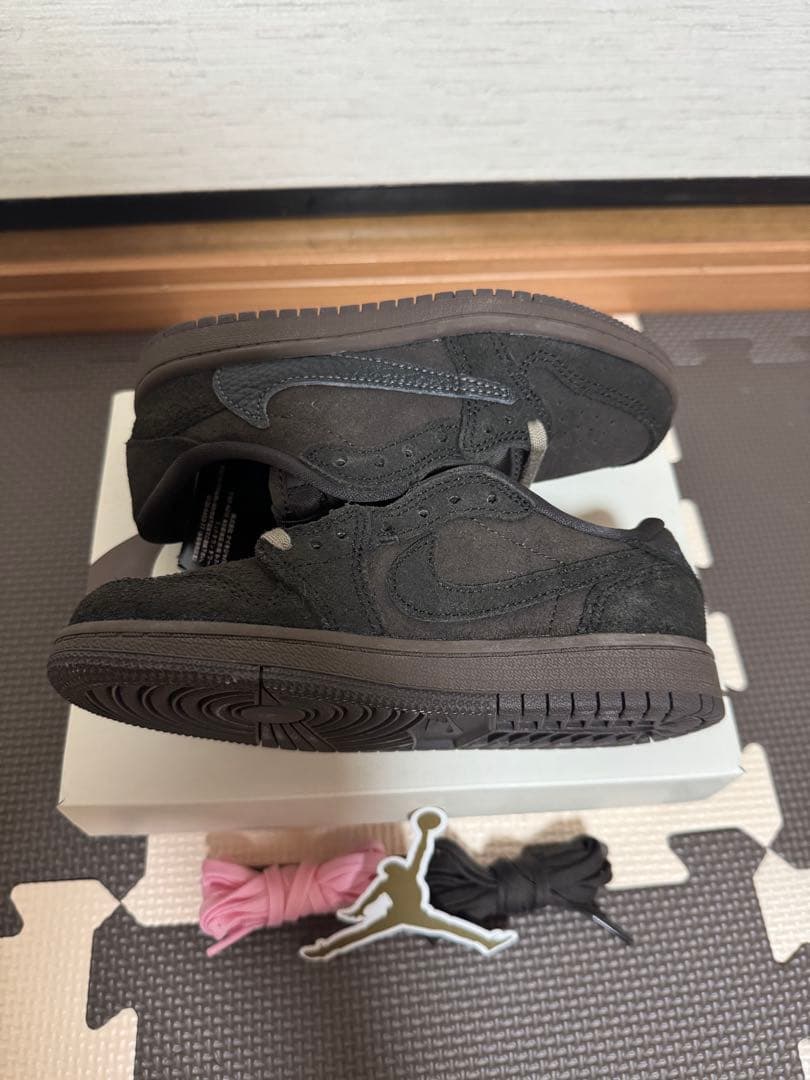 エア ジョーダン 1 LOW OG SP Travis DO5442-202