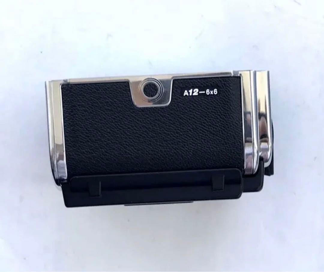 新品 HASSELBLAD A12/A16 フィルムマガジン皮を飾ります