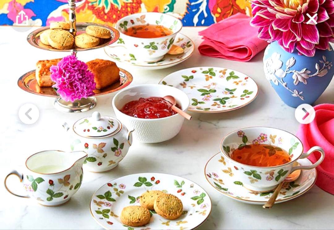 user_4af841f9 ワイルドストロベリー食器定価9万弱　計17点