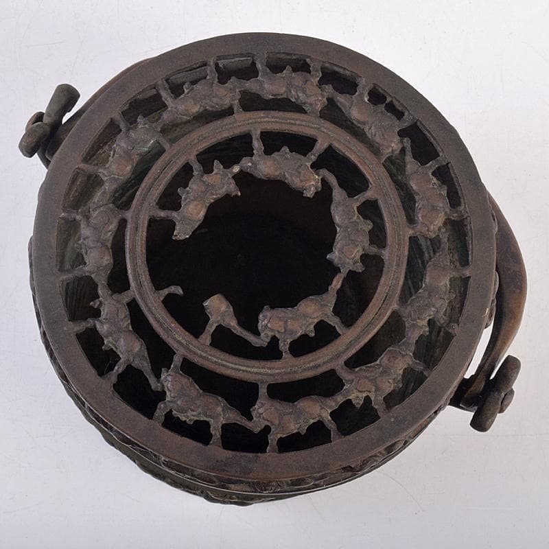 中国　宣徳年製款　古銅宣徳銅　馬刻　持ち手付　透かし蓋香炉　M　R8855