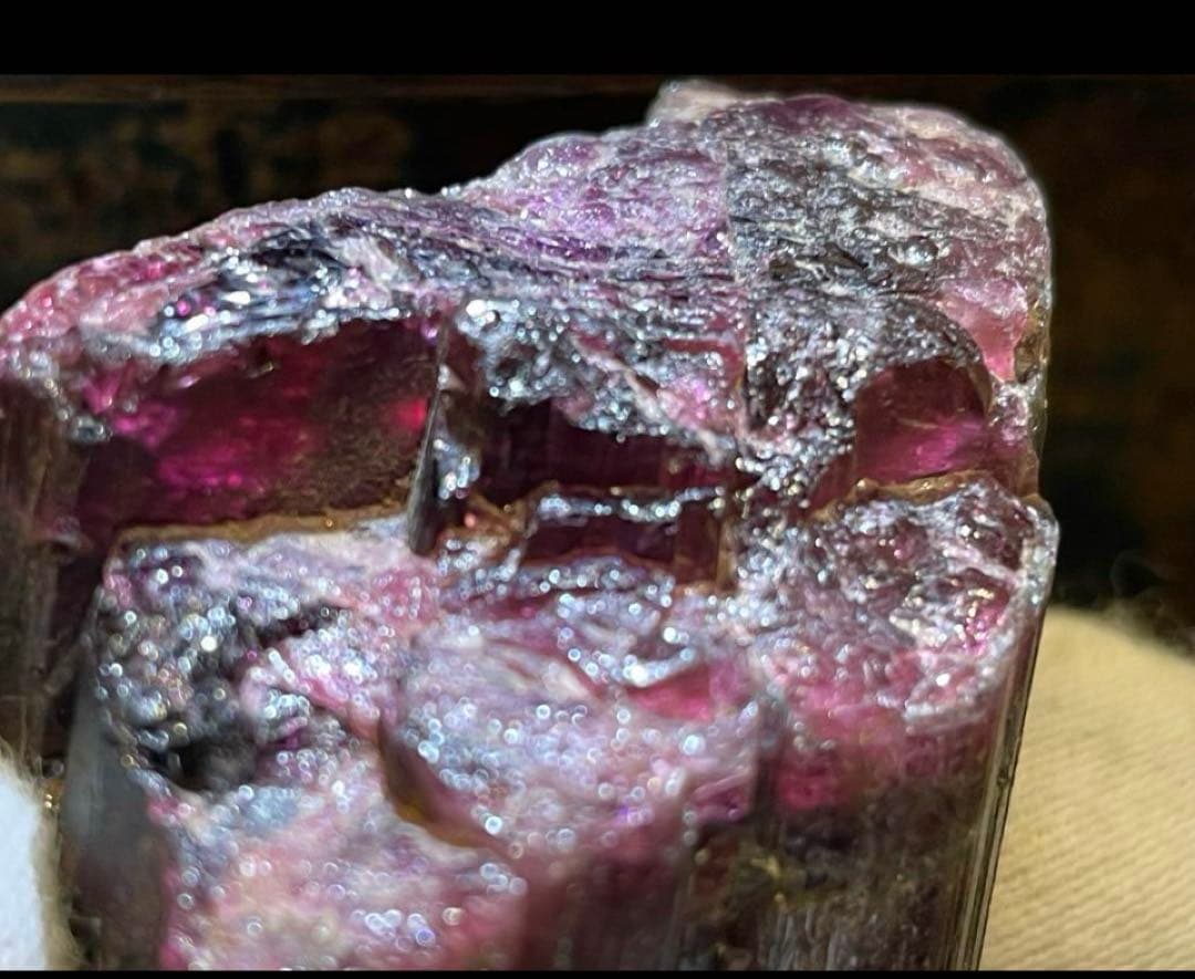 トルマリン原石　ルベライト原石　巨大