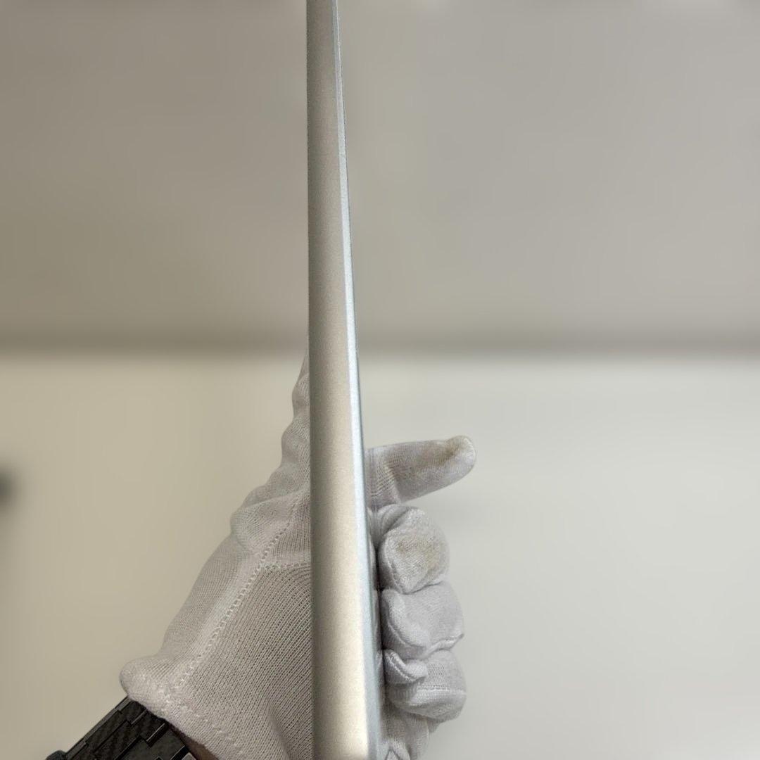 不具合なし　Apple iPad 第６世代　Wi-Fi+セルラーモデル