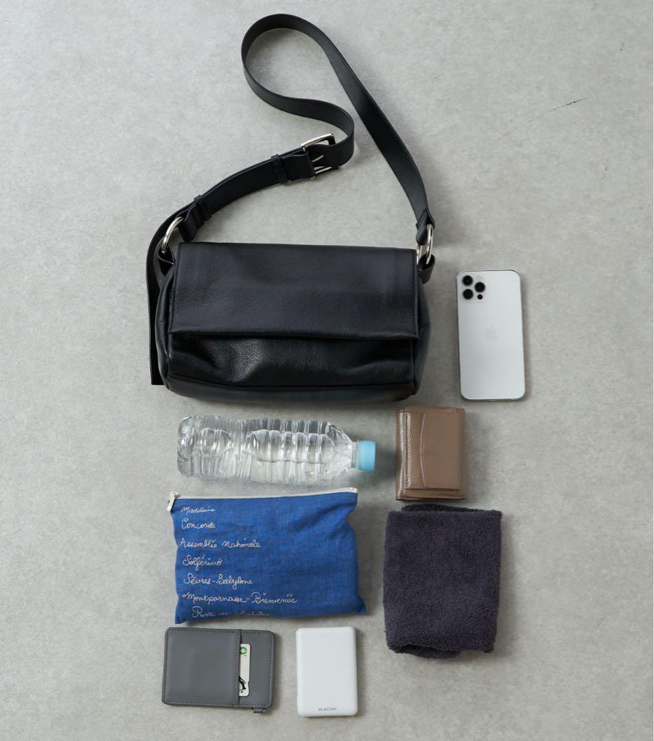 BEARDSLEY ビアズリー レザーボディバッグ