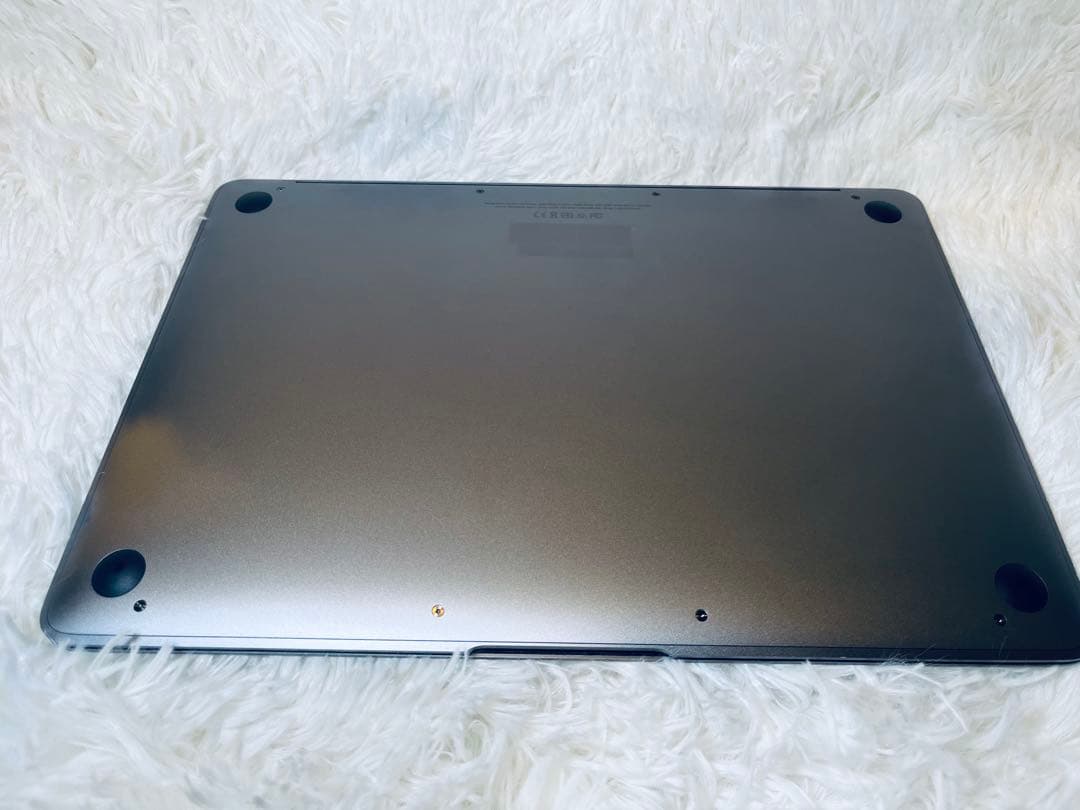 おまけ MacBook mid 2017 i7 16gb 512gb