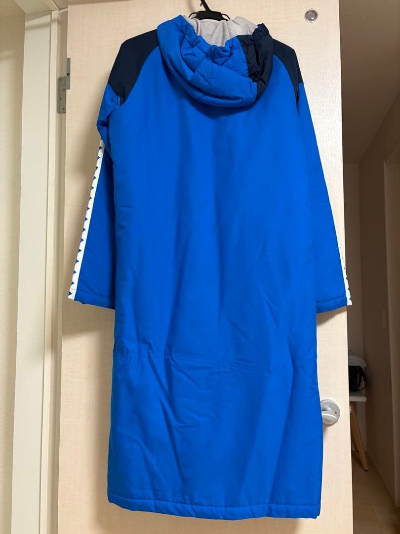 アリーナ　ベンチコートS ブルー
