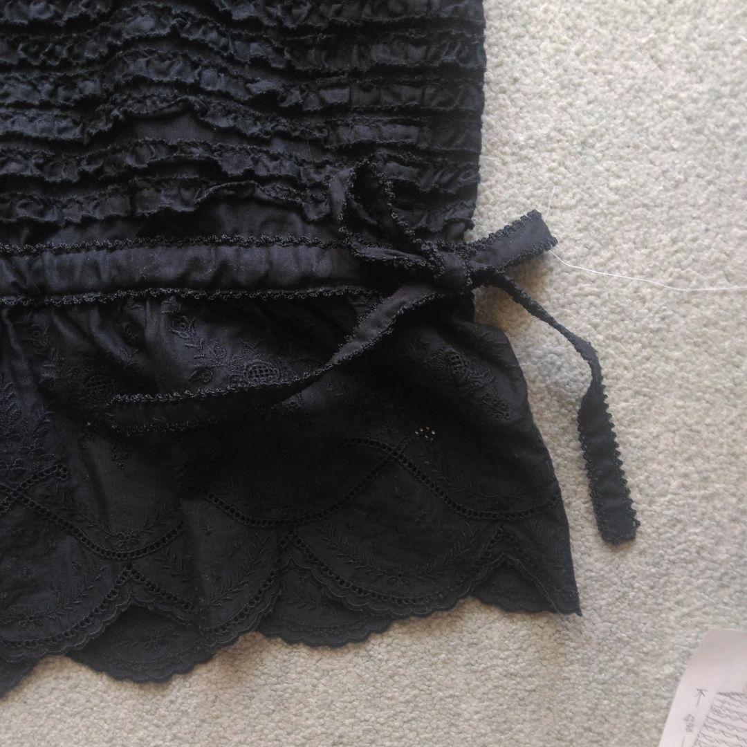 205 ワンダフルワールド　黒総ピコフリルキャミソール スカラップエッジ