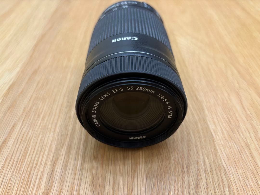 美品⭐️Canon レンズ EF-S55-250F4-5.6 IS STM