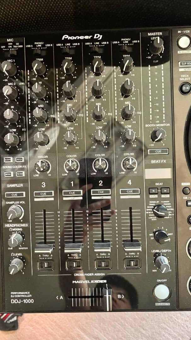 【中古品】Pioneer DJ - DDJ-1000：動作確認済