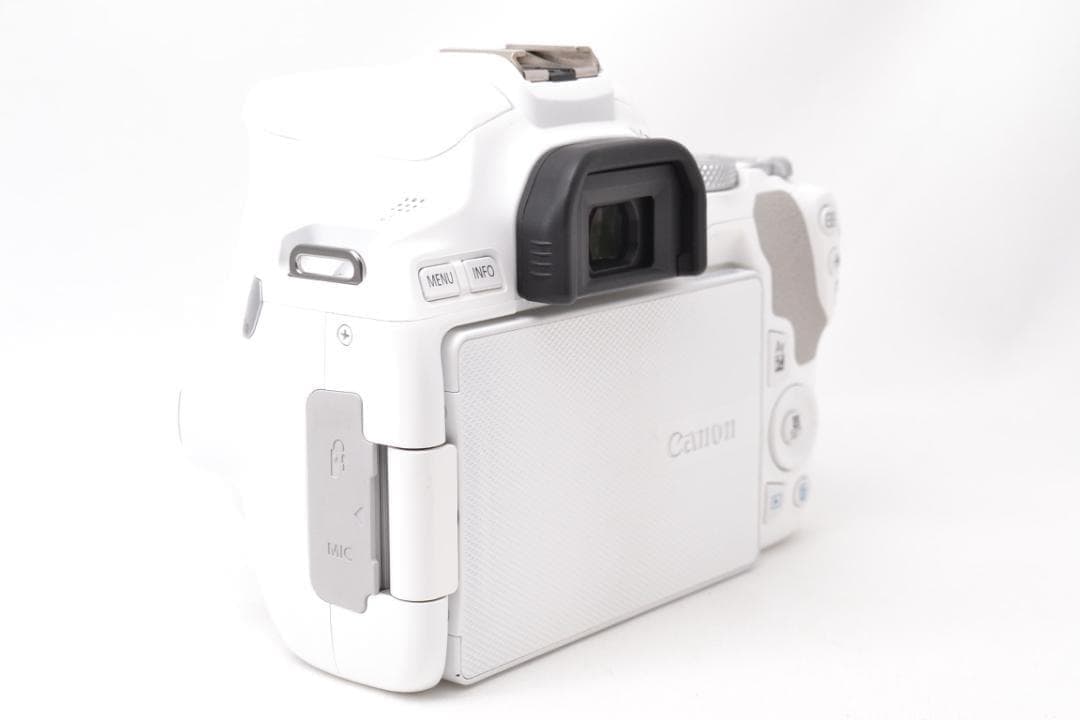 ■ 美品 ■ キャノン　Canon EOS Kiss X10 希少ホワイト