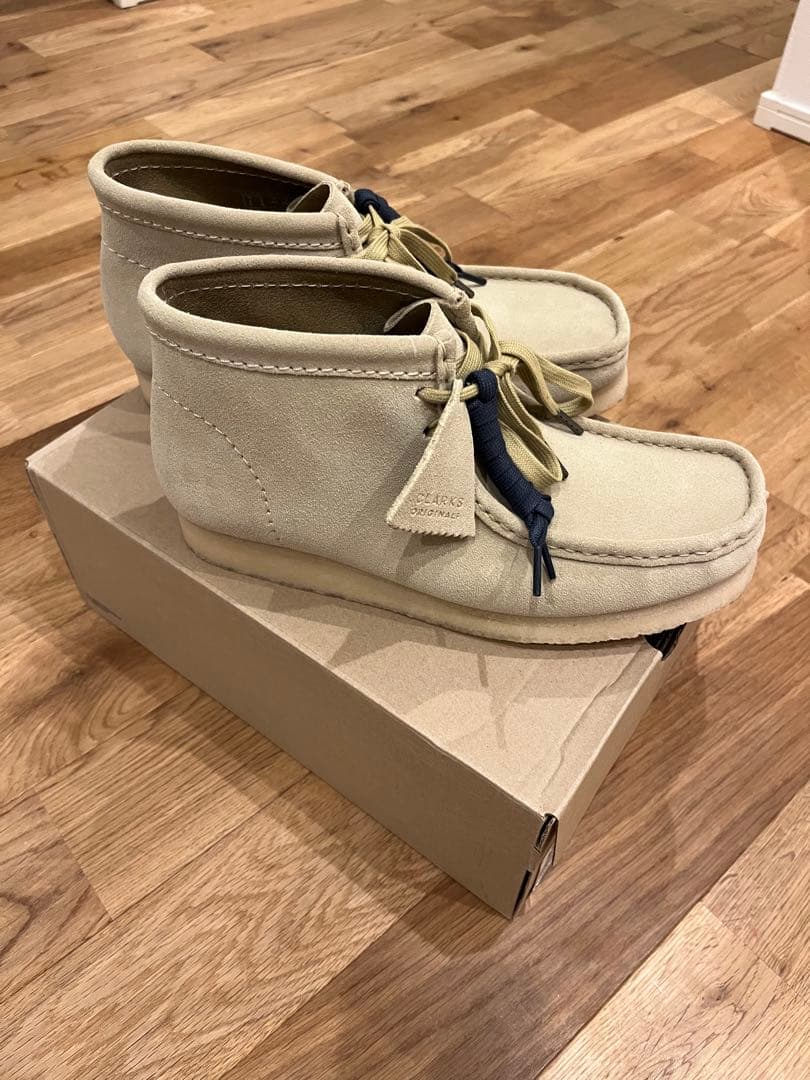 クラークス　ワラビー　ベージュ　26cm 新品