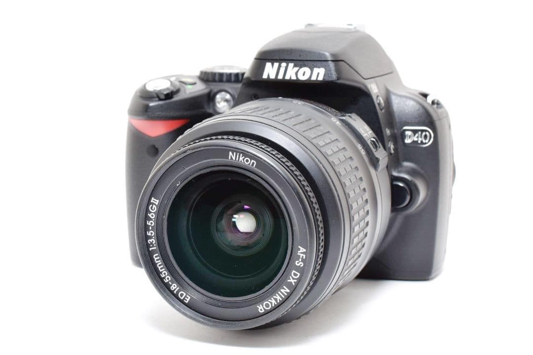 写りで選ぶ名機✨Nikon D40✨標準ズームレンズセット 軽量 一眼レフカメラ