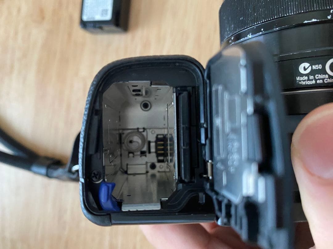 SONY α6000 ミラーレス一眼カメラ 本体　箱付き