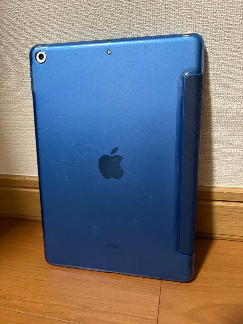 ⭐*~様 【美品】iPad （第9世代） Wi-Fi 64GB 本体