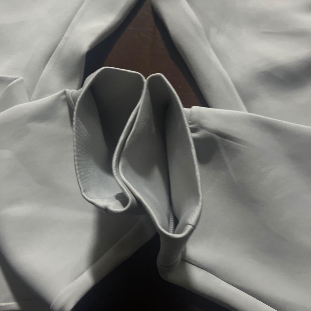 Oakley フード付きジャージ上下セット ホワイト