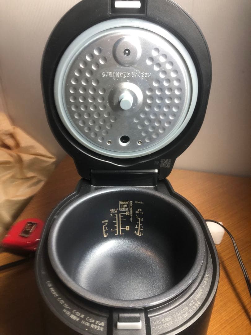 2025アイリスオーヤマ3合炊き炊飯器