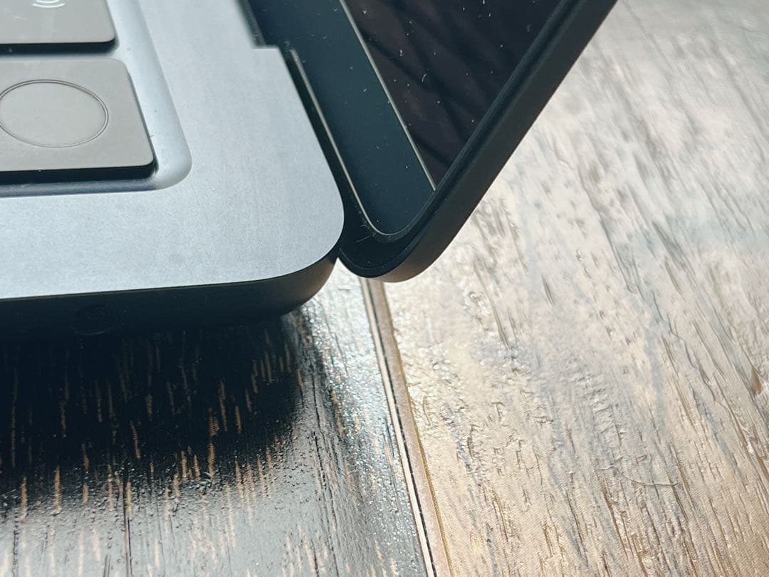 Apple MacBook Air M2 ミッドナイト