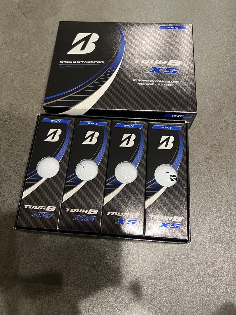 ブリヂストンゴルフボールTOURＢ　XS2022年モデル12球入り2ダースセット