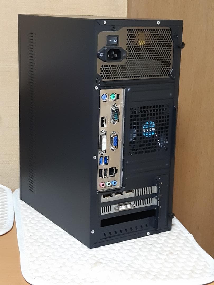 自作PC　i5 8500・8GB・SSD256GB・GTX750・Win11