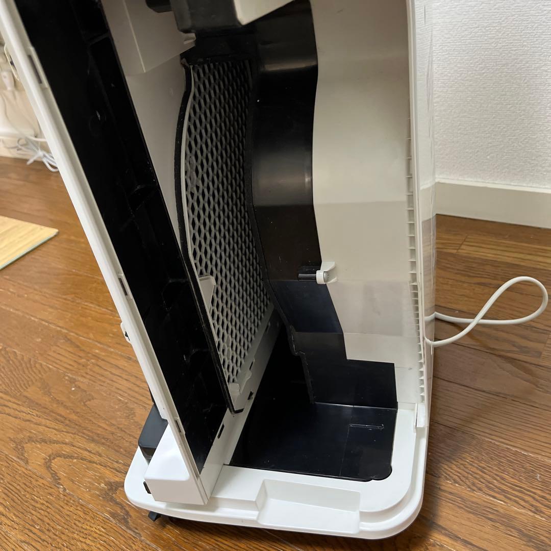 ダイキン 空気清浄機 MCK70UN-W 2018年製