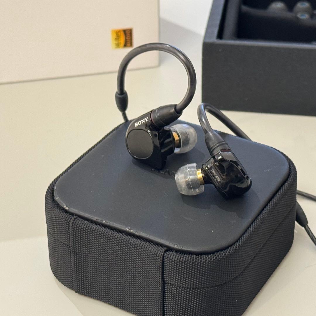 イヤホン IER-M7