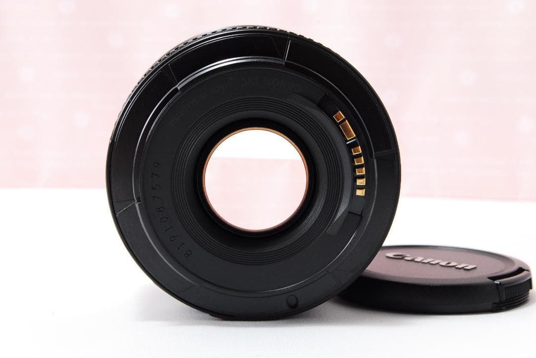 Canon キャノン EF 50mm F1.8 Ⅱ〓明るい単焦点レンズ〓